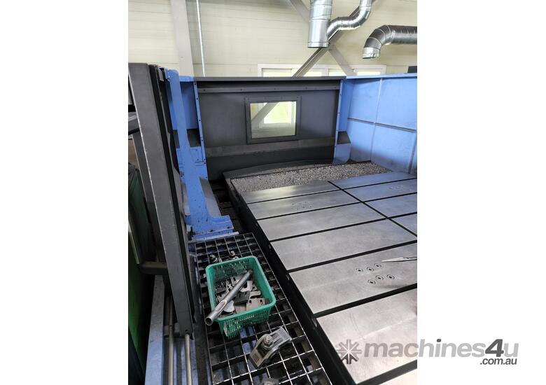 caption 2021 Doosan BM2035M Double Column Machining Centre