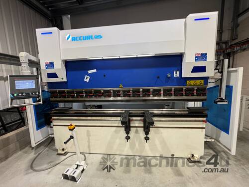 Hydraulic CNC Pressbrake 3200 x 135t (5 Axis)