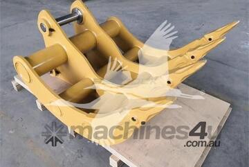 2024 Root CATERPILLAR EXCAVATOR RAKE 48IN, 2 X 80MM PINS, B LINKAGE EK-B48