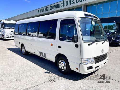 2015 Toyota Coaster 21 Seater Bus * Rear Wheel Chair Access *