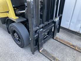 HYSTER H2.5TX Counterbalance Forklift - picture1' - Click to enlarge