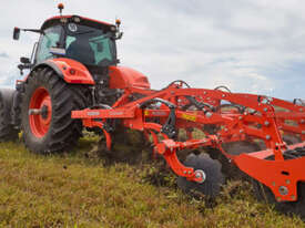 Kubota Tine Cultivator CU3001P Series - picture0' - Click to enlarge