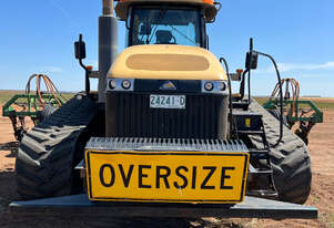 Challenger MT855C Tracked Tractor Challenger MT855C Tracked Tractor