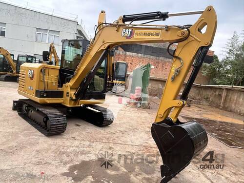 caption 2021 CATERPILLAR 305.5E2 24.10.08