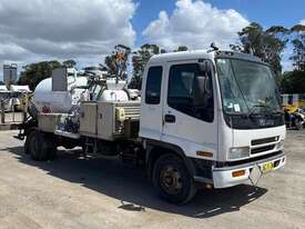 Isuzu FRR500/8FE02 - picture0' - Click to enlarge