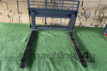   Pallet Forks Skid Steer