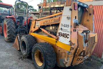 Case   1845C Skid Steer Loader Case   1845C Skid Steer Loader