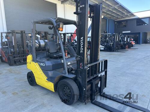 Toyota 8FG20 2.0t Forklift LPG Sideshift 