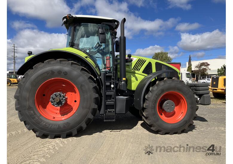 0000 CLAAS AXION 950  4WD & FWA