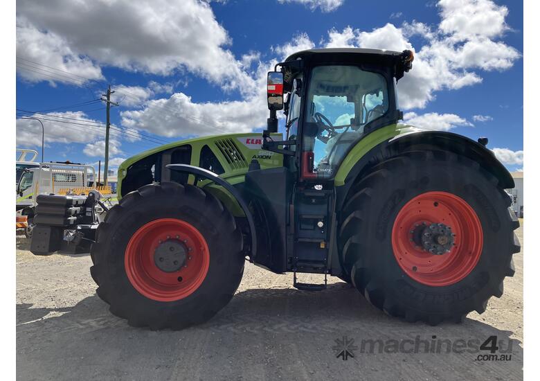 0000 CLAAS AXION 950  4WD & FWA