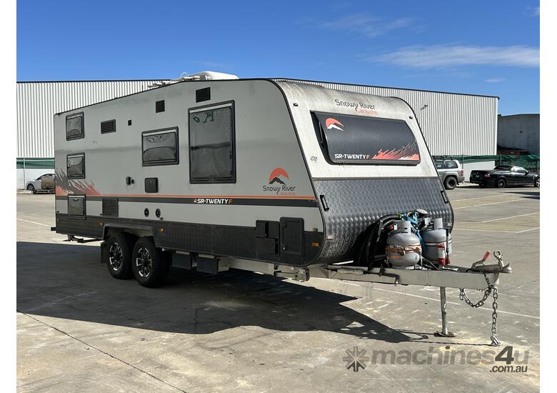 caption 2020 Snowy River SR-TWENTY F Dual Axle Caravan
