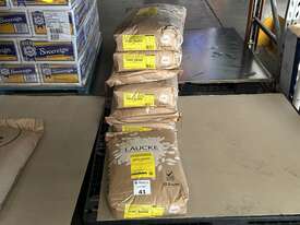 Approx 7x Laucke 12.5kg Yeast Raised Donut Mix - picture1' - Click to enlarge