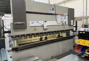 Durma   CNC 3.7m X 120 ton