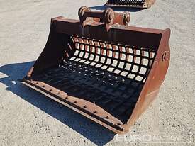 Oz 1750mm Skeleton Bucket to suit 20T Excavator, 450mm Centers, 330mm Ears, 80mm Pins  - picture0' - Click to enlarge
