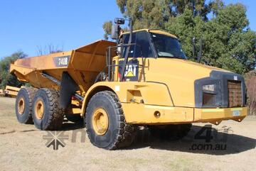 Caterpillar 2011   740B