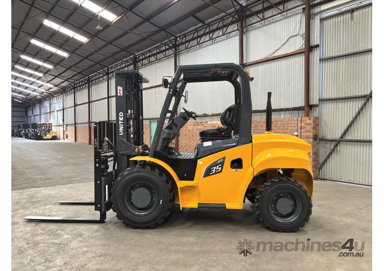 United R-Series 3.5T All Terrain Forklift