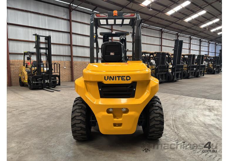 United R-Series 3.5T All Terrain Forklift