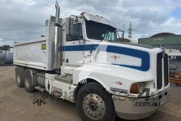 Kenworth 1996   T601 PB28