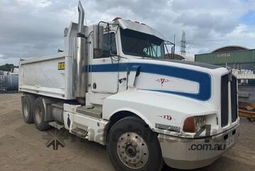 Kenworth 1996   T601 PB28