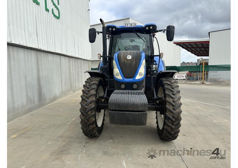 caption 2019 New Holland T7.190 FWA Tractor