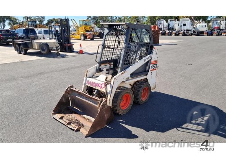 caption Bobcat 463