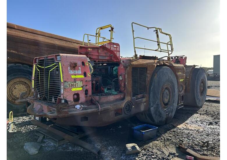 caption Sandvik LH517i