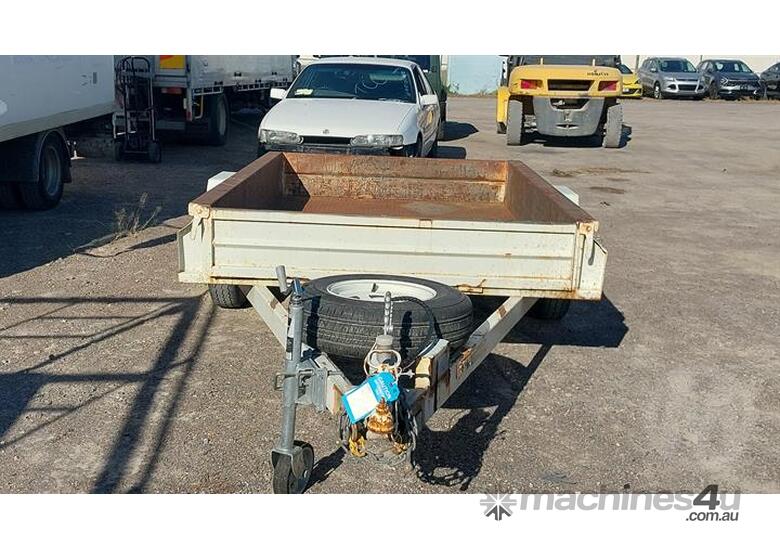 caption Victorian Trailers Single Axle