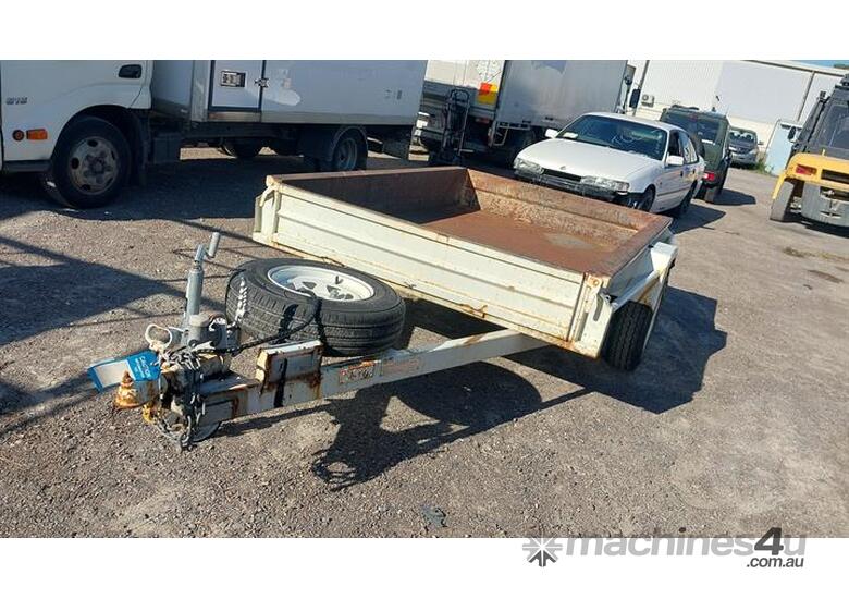 caption Victorian Trailers Single Axle