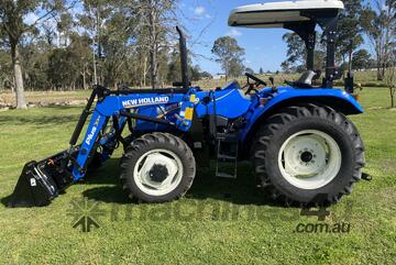 New Holland TRACTOR TT 4.55 4WD