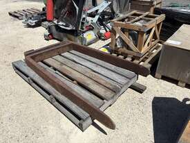 Telehandler Tines attachment - picture1' - Click to enlarge