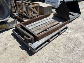 Telehandler Tines attachment - picture2' - Click to enlarge