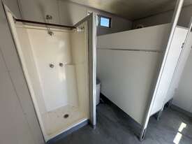 1x Portable Ablution Block - picture0' - Click to enlarge