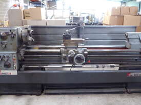 Metal Centre Lathe - picture0' - Click to enlarge