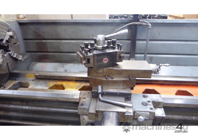 caption Metal Centre Lathe