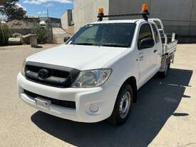 2011 Toyota Hilux SR 4x2 Extra Cab V6 Petrol W/Tailgate Loader - picture0' - Click to enlarge