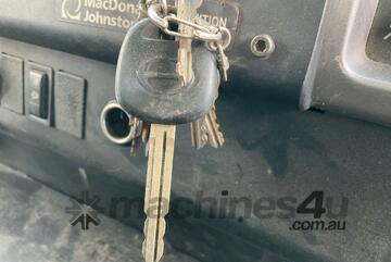 2013 Hino FG 500 1628 Dual Control Road Sweeper