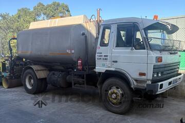 1991 Nissan CF29LE 6,000L Fuel Cart Heavy-Duty UD Truck