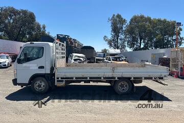 2017 Mitsubishi Fuso Canter L7/800 Table Top (Day Cab)