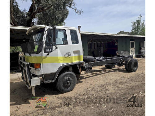 (10316) 1998 Isuzu FRR-500 LWB Truck (Euroa, VIC)