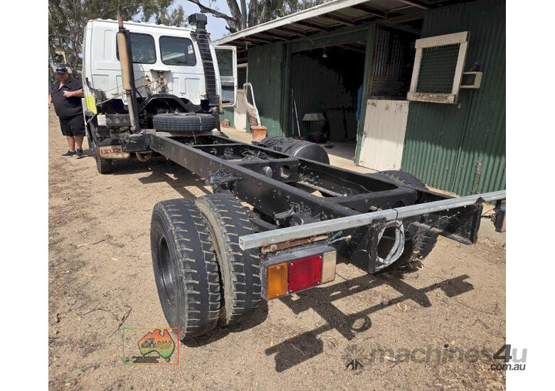 (10316) 1998 Isuzu FRR-500 LWB Truck (Euroa, VIC)