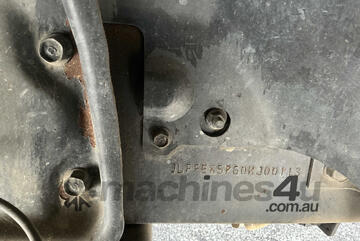 2005 Mitsubishi Canter 7/800 Elevated Work Platform