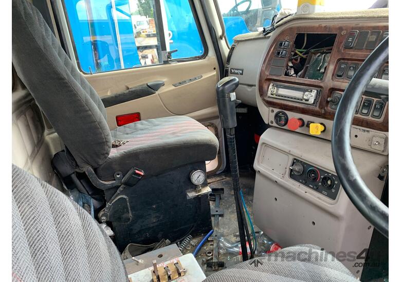 2003 Mack Vision CX Tipper