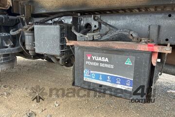 2006 Kia K2700 Single Cab Tray