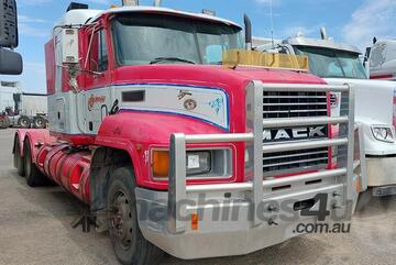 Mack   Chas/cab Type CHR