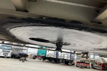 2000 Vawdrey VB S3 Tri Axle Drop Deck Curtainsider B Trailer