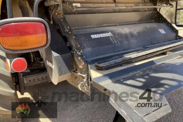 (8750) 2015 NH 2015 CR9.90, 2015 NH CR9.90 BASE UNIT