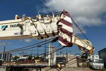 1993 Tadano TR-200M Rough Terrain Crane