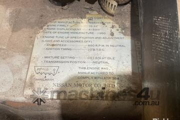 2 x Engines - CIRCA 1990 Nissan TB42 Engine & Perkins Engine (No Visible Data Plate)