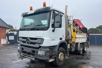 2010 Mercedes Benz Actros 2632 Crane Truck