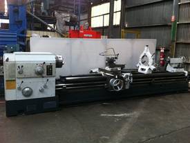 Shenyang Centre Lathe (800mm x 4m) - picture0' - Click to enlarge